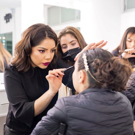 escuelademaquillajeypeinadoprofesional